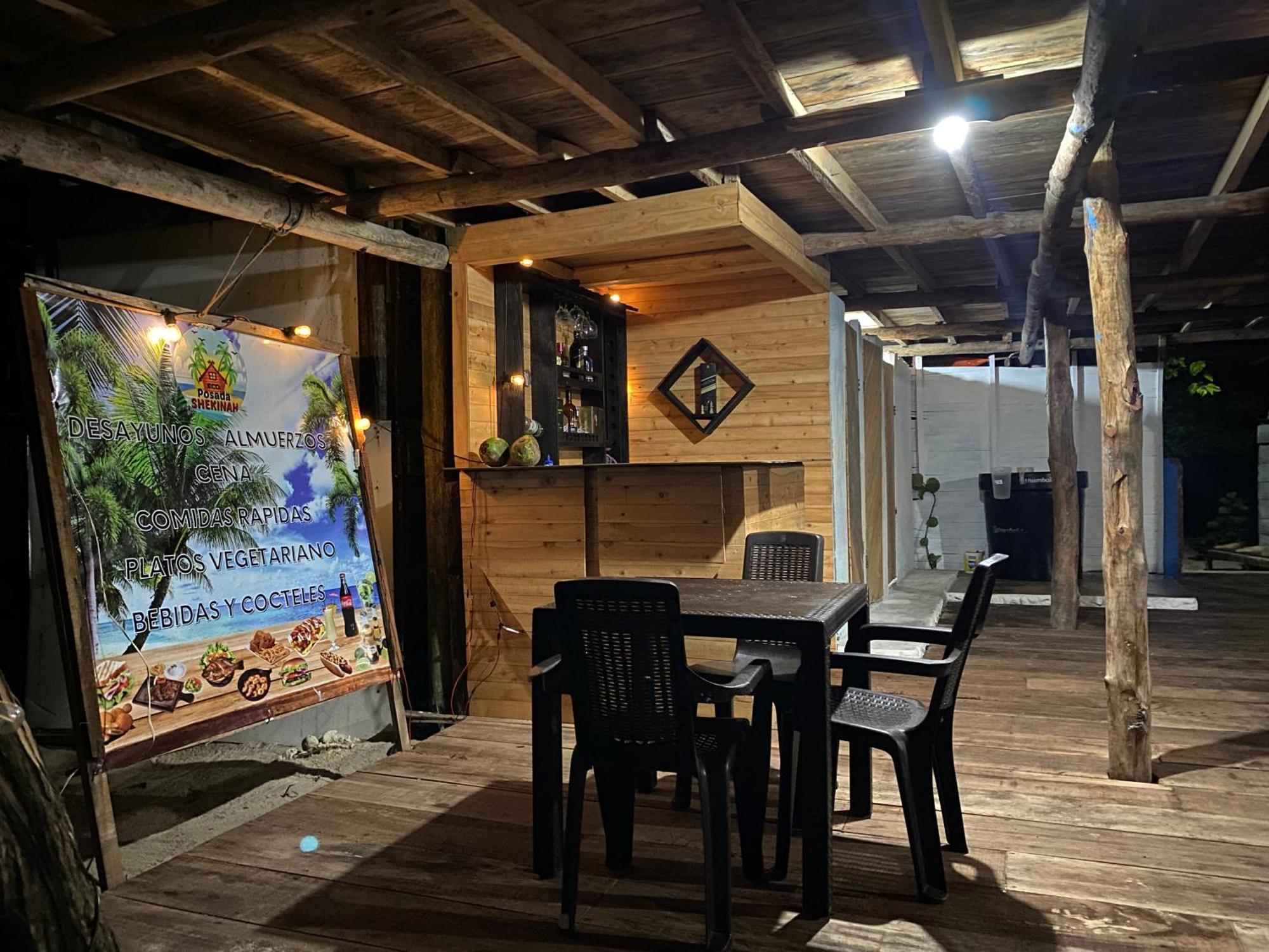 Posada Shekinah Baru Плая Бланка Екстериор снимка